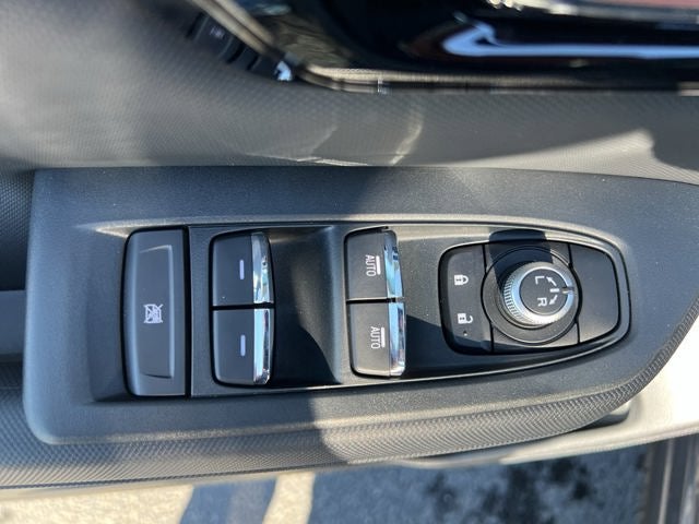 2025 Subaru Forester Limited Hybrid