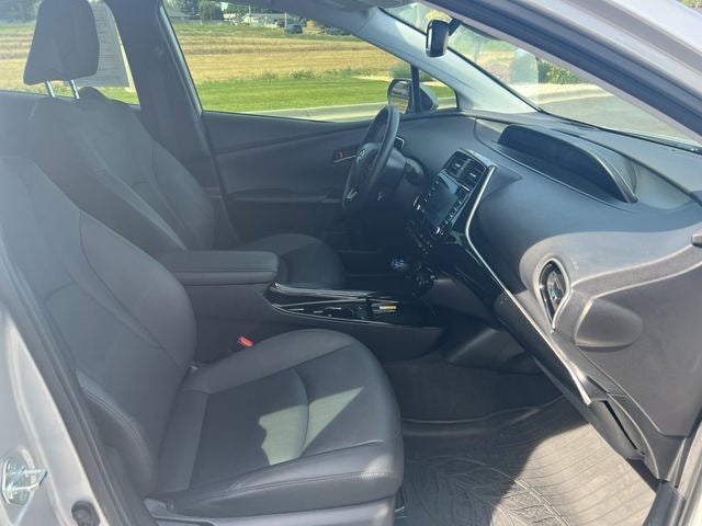 2020 Toyota Prius XLE