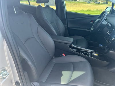 2020 Toyota Prius XLE