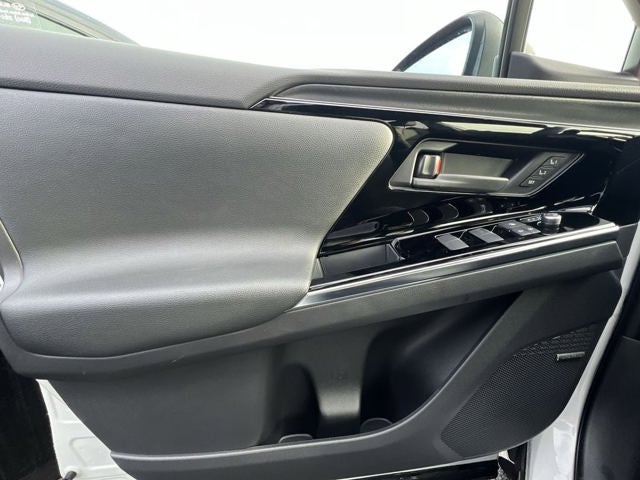 2023 Subaru Solterra Limited